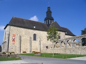 le-tronchet-abbaye-2